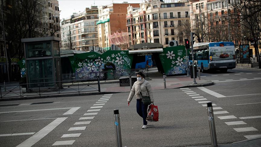 Covid-19’un Omicron mutasyonu İspanya’ya sıçradı