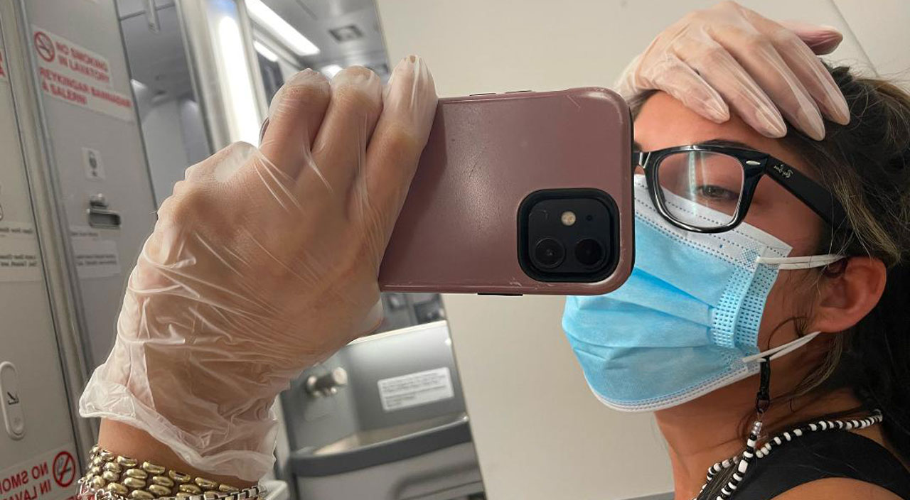 Uçakta test sonucu pozitif çıktı, 5 saat boyunca tuvaletten çıkmadı Uçakta test sonucu pozitif çıktı, 5 saat boyunca tuvaletten çıkmadı
