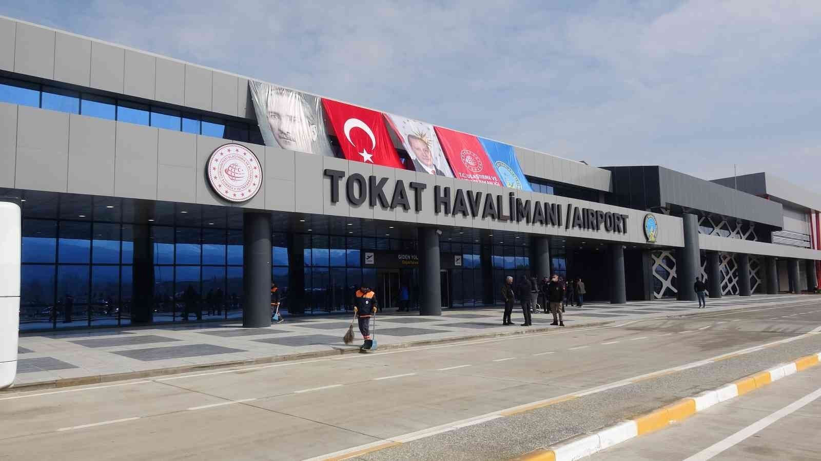Tokat Havalimanında 5 yıl aradan sonra ilk sefer yapıldı