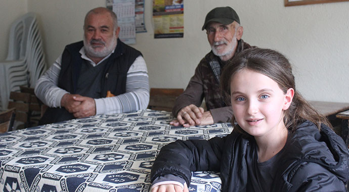 Bu köyde dedeler ve torunlar aynı dili konuşamıyor