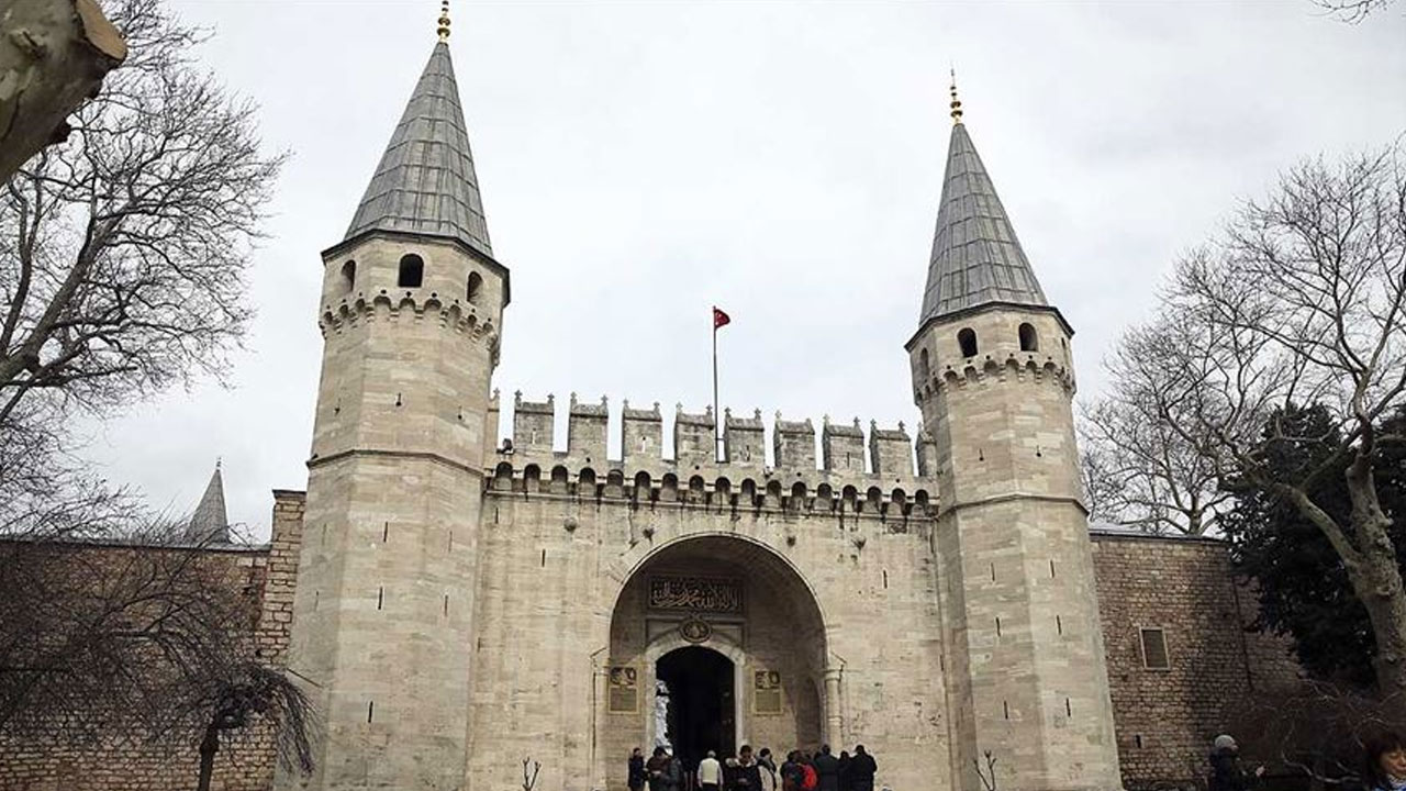 Fuat Oktay duyurdu: Hisar O+ teslimatları 2022'de tamamlanacak