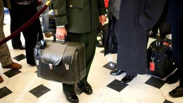 Nükleer saldırı fırlatma kodları artık Trump'ın emrinde olacak