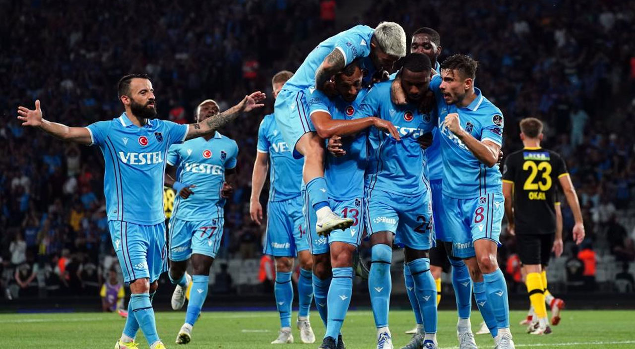 Abdullah Avcı İstanbulspor galibiyetini Kazım Koyuncu'ya armağan etti