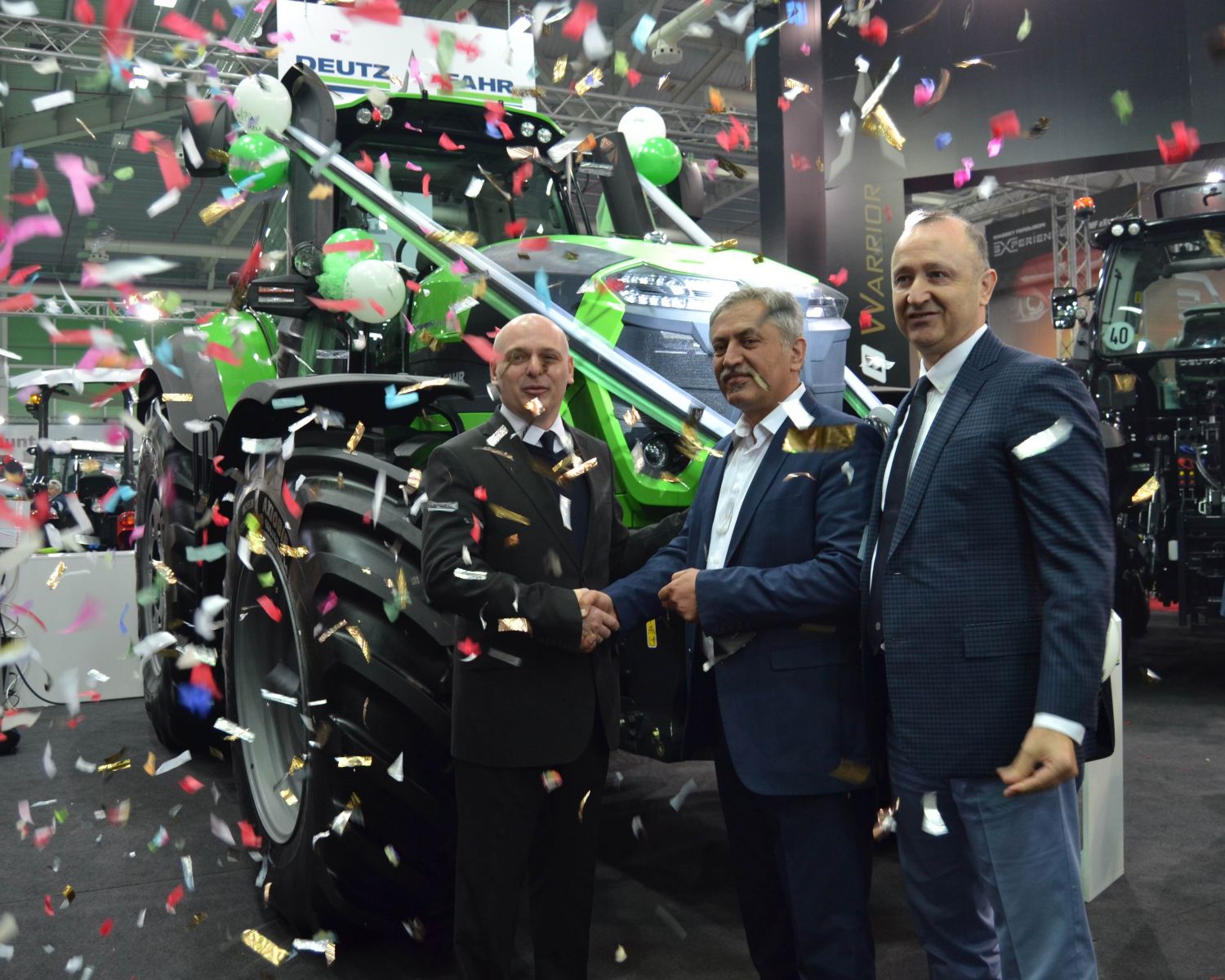 Türkiye'nin en büyük traktörlerinden biri Konya'da rekor fiyata satıldı