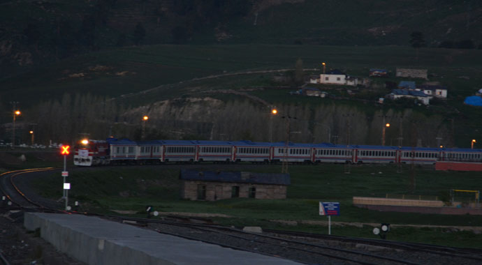 Turistik Doğu Ekspresi, şehitler diyarı Sarıkamış’a ulaştı