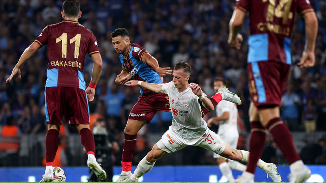 Süper Kupa Trabzonspor'un! Karadeniz temsilcisinden 4 gollü zafer...