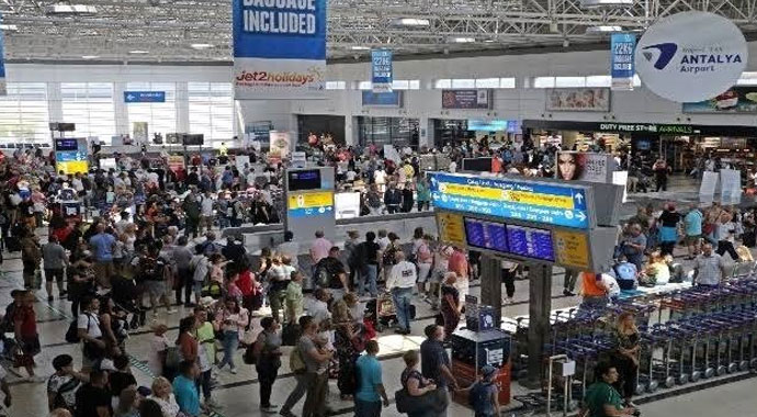Antalya 2019’u 15 milyon turist rekoruyla kapattı