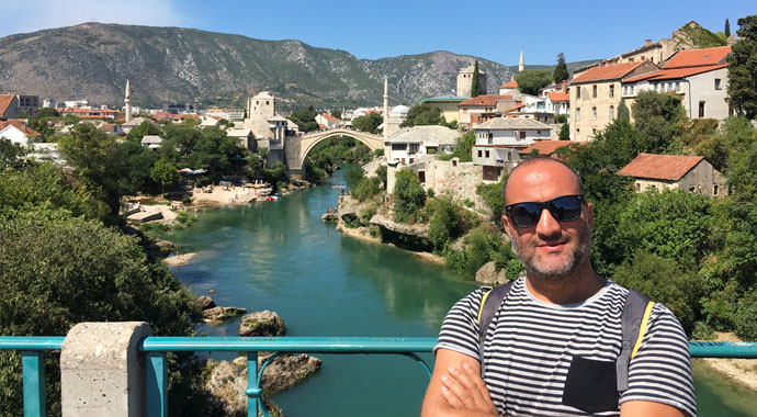 Elazığ'dan dünyaya... Ucuz biletle 13 yılda 36 farklı ülke gezdi