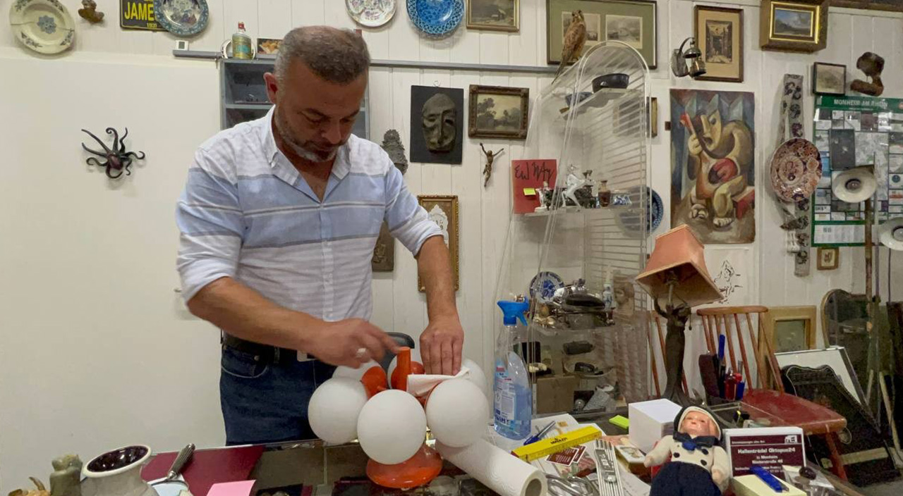 Almanya Hüseyin Ersoy'u konuşuyor! 'Kul hakkıdır' dedi, 557 bin euroyu sahibine teslim etti Almanya Hüseyin Ersoy'u konuşuyor! 'Kul hakkıdır' dedi, 557 bin euroyu sahibine teslim etti