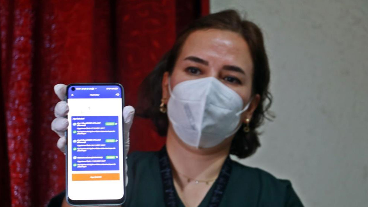 İlk kez Antalya'da başladı: TURKOVAC hastaneye gidemeyenin ayağına gidecek İlk kez Antalya'da başladı: TURKOVAC hastaneye gidemeyenin ayağına gidecek