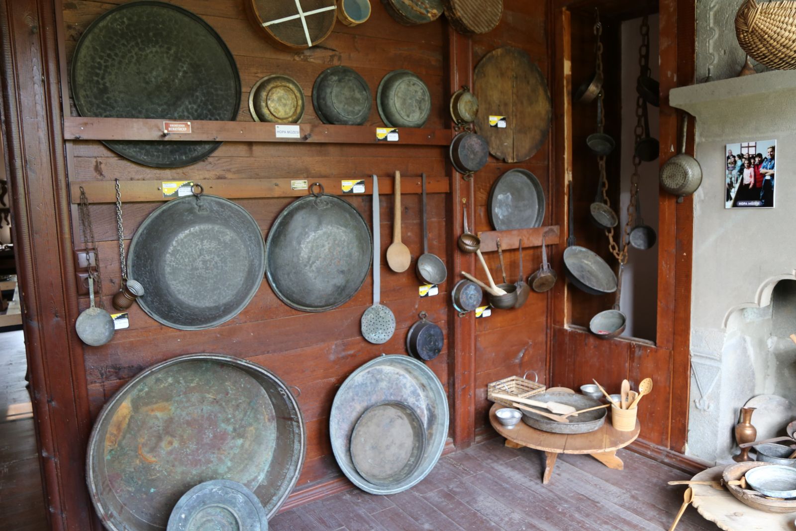 Dedesinin av tüfeğiyle başladığı koleksiyonu 5 bin parçaya ulaşınca müze açtı