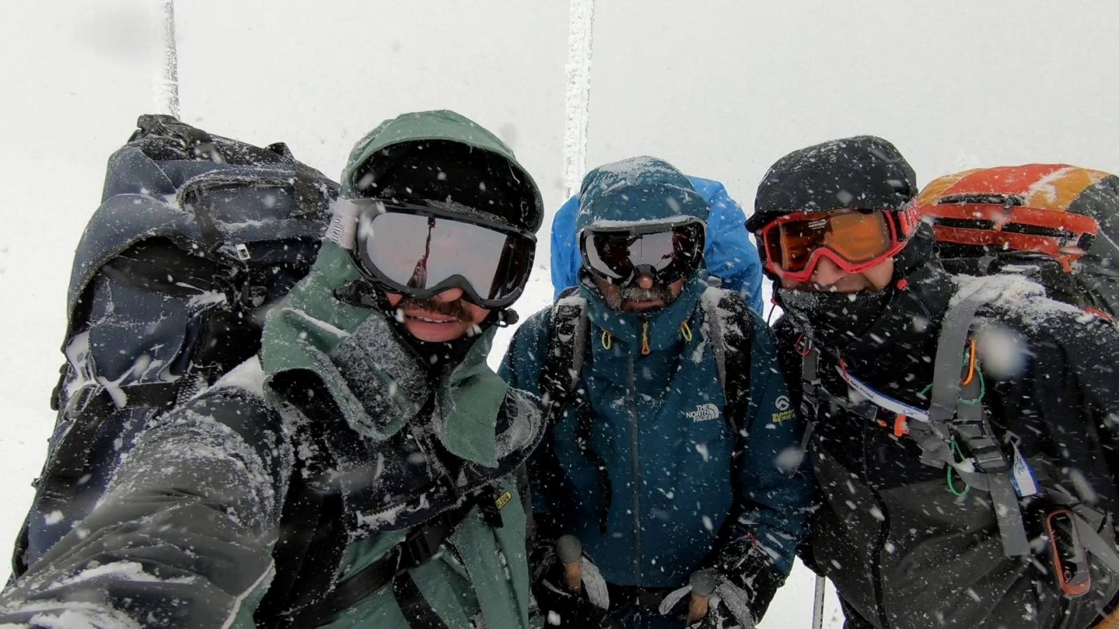 -30 derecede Uludağ’ın zirvesine tırmananlar gözlerine inanamadı