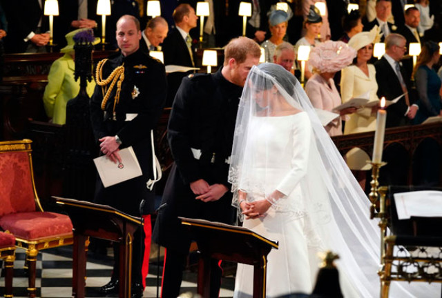 Dünyanın gözü bu düğünde! Prens Harry ve Meghan Markle evlendi