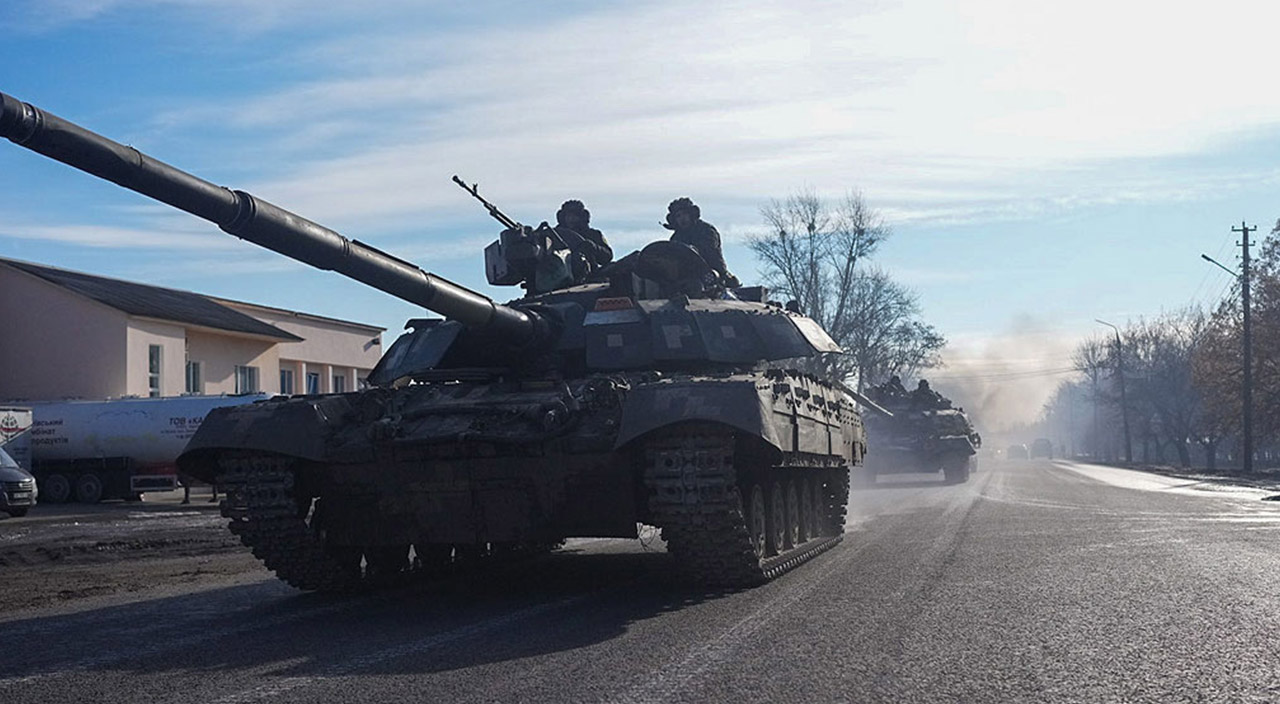 Rus ordusunda büyük zaiyat! Cesetlerin taşındığı araçlar konvoya dönüştü