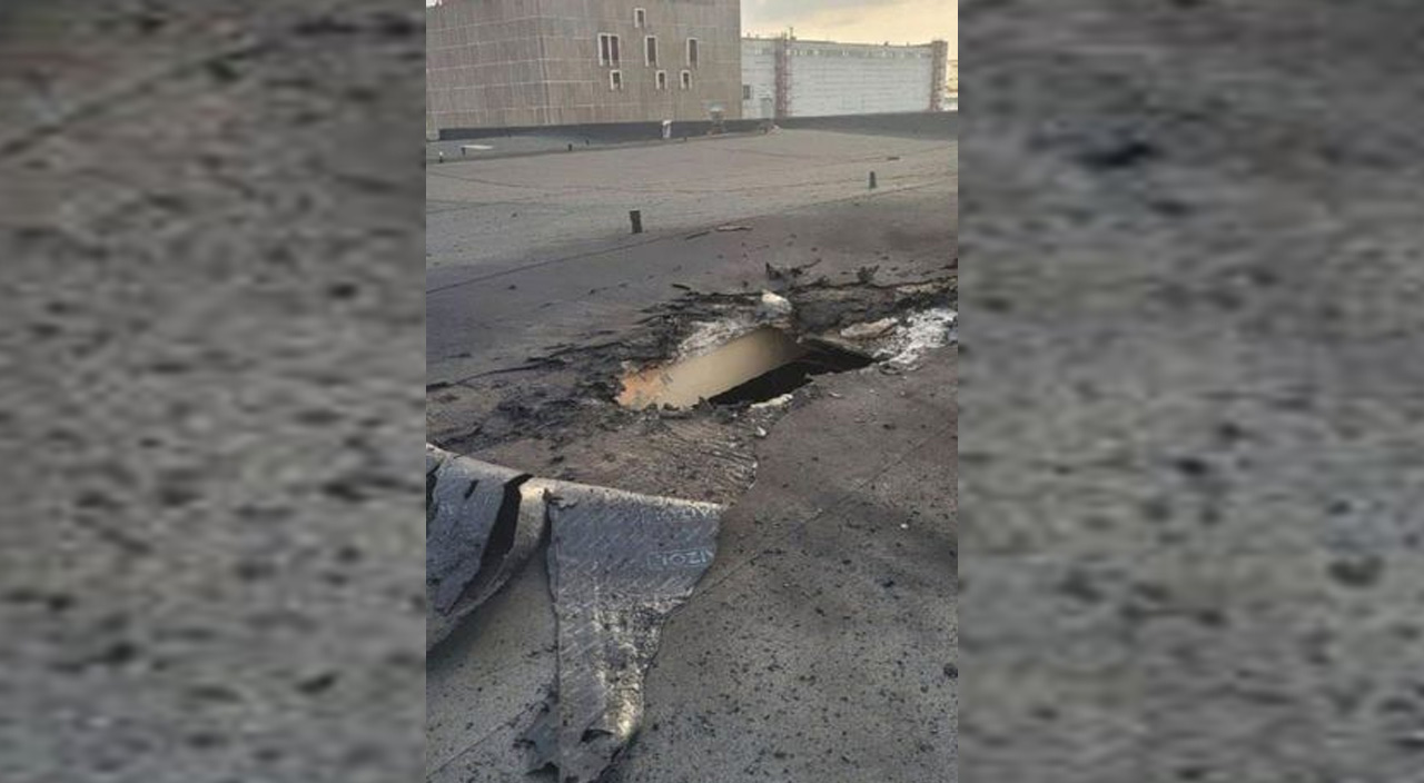 Ukrayna'daki Avrupa'nın en büyük nükleer santrali hava saldırısında vuruldu Ukrayna'daki Avrupa'nın en büyük nükleer santrali hava saldırısında vuruldu