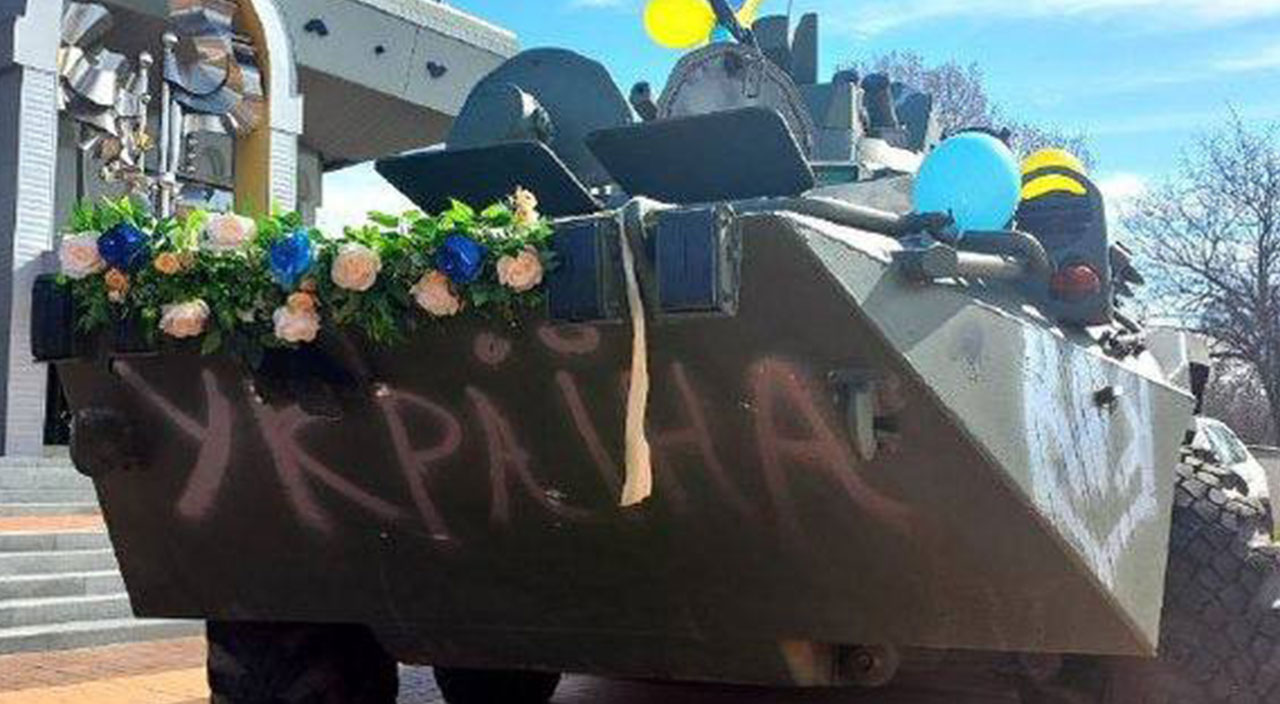 Rus ordusundan ele geçirildi, Ukrayna'da gelin arabası oldu