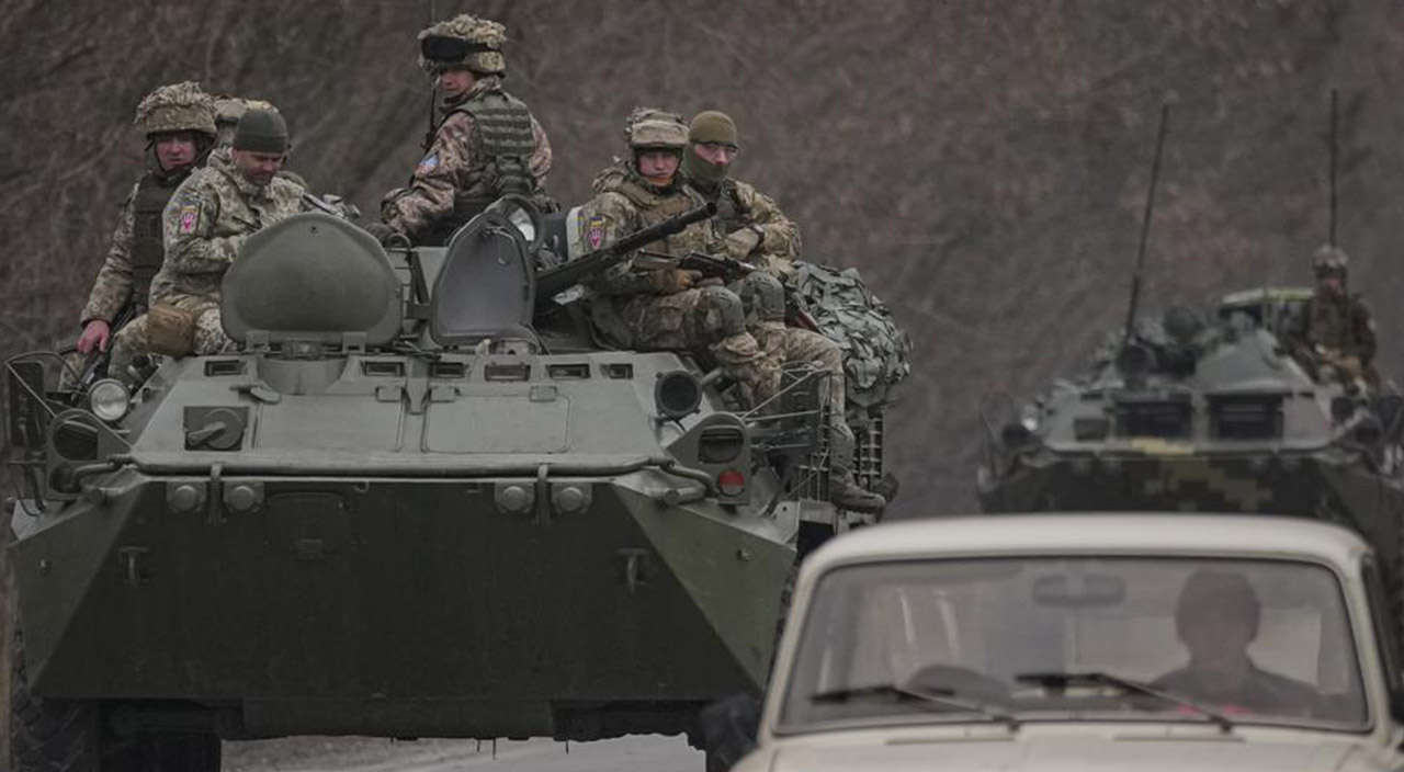 Rusya ile ilgili çarpıcı iddia! Putin sıkıyönetim ilan edecek Rusya ile ilgili çarpıcı iddia! Putin sıkıyönetim ilan edecek