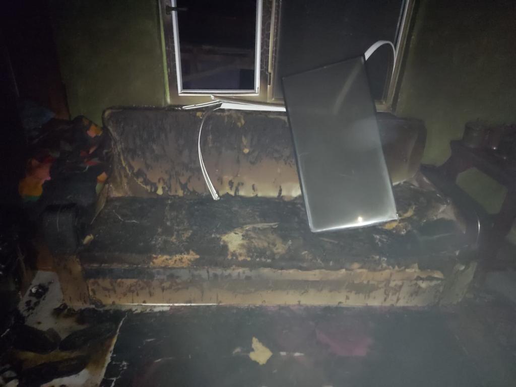 Benzin döktükleri soba patladı, yaralılar var