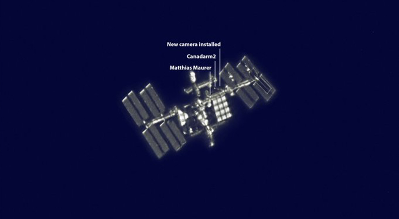 Dünyadan uzayda yürüyen astronotları çekti