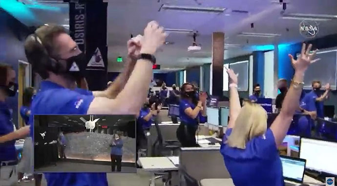 Uzay aracından tarihi dokunuş: OSIRIS-REx, Bennu asteroidine indi