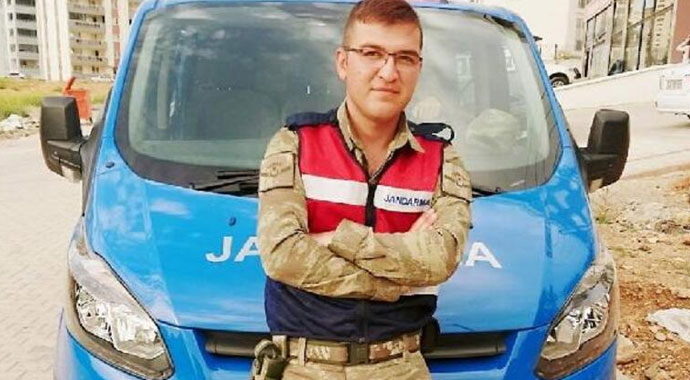 Korkunç! Uzman çavuş ve eşi evlerinde başlarından vurulmuş halde bulundu...