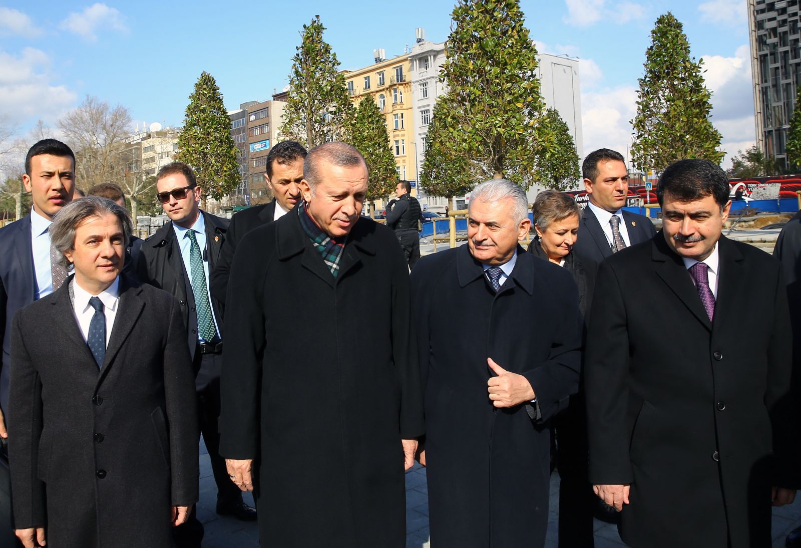 Cumhurbaşkanı Erdoğan Taksim'de Cumhurbaşkanı Erdoğan Taksim'de