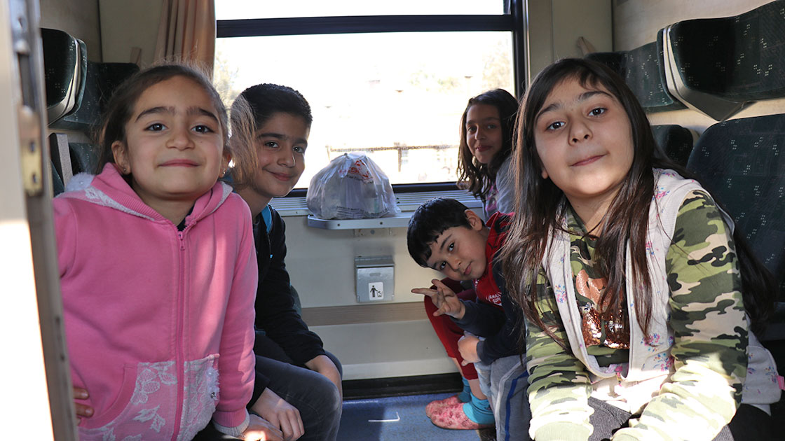 Vagonlar depremzedelerin kullanımına sunuldu