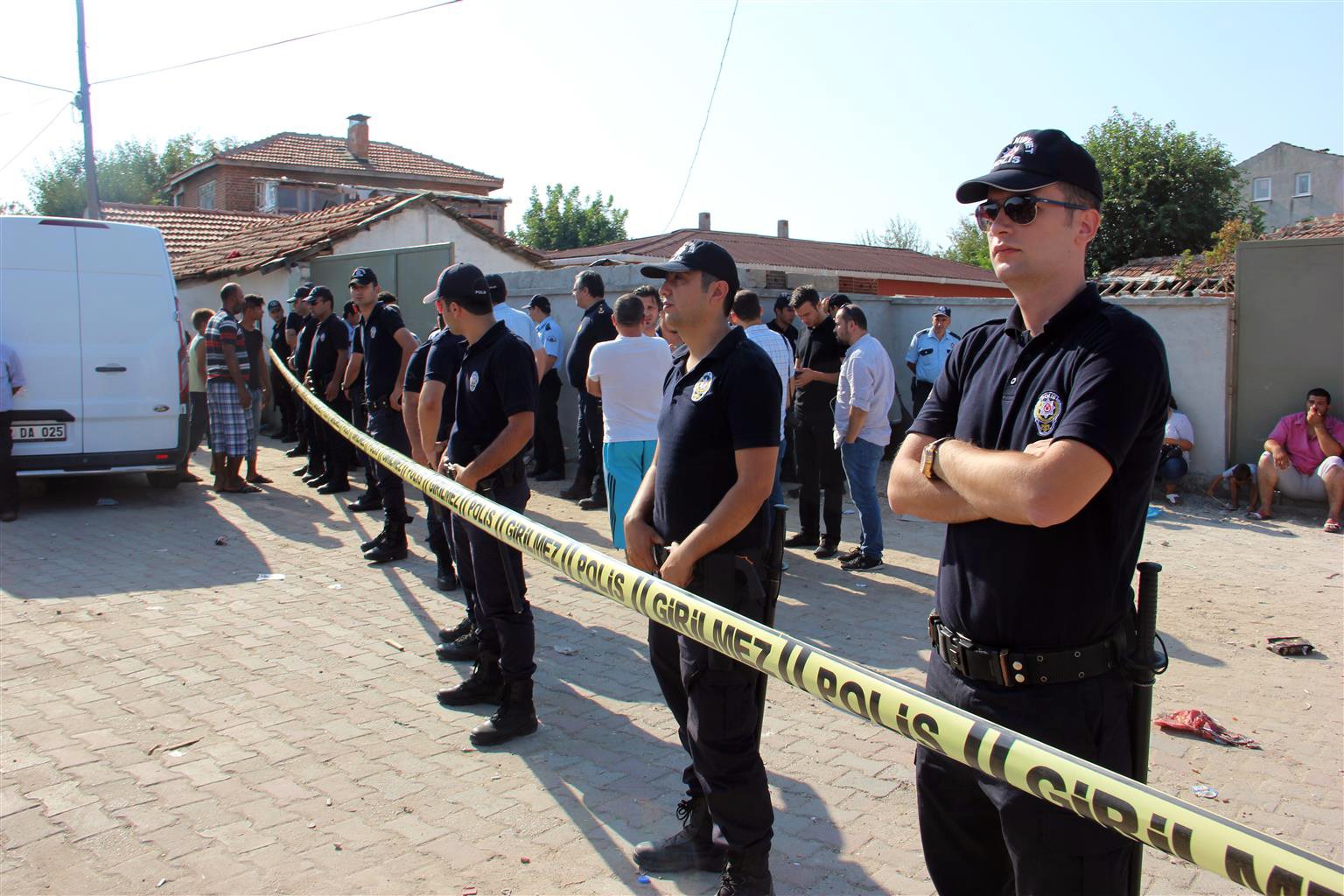 Edirne'de amca dehşeti: 3'ü çocuk 4 kişi öldü