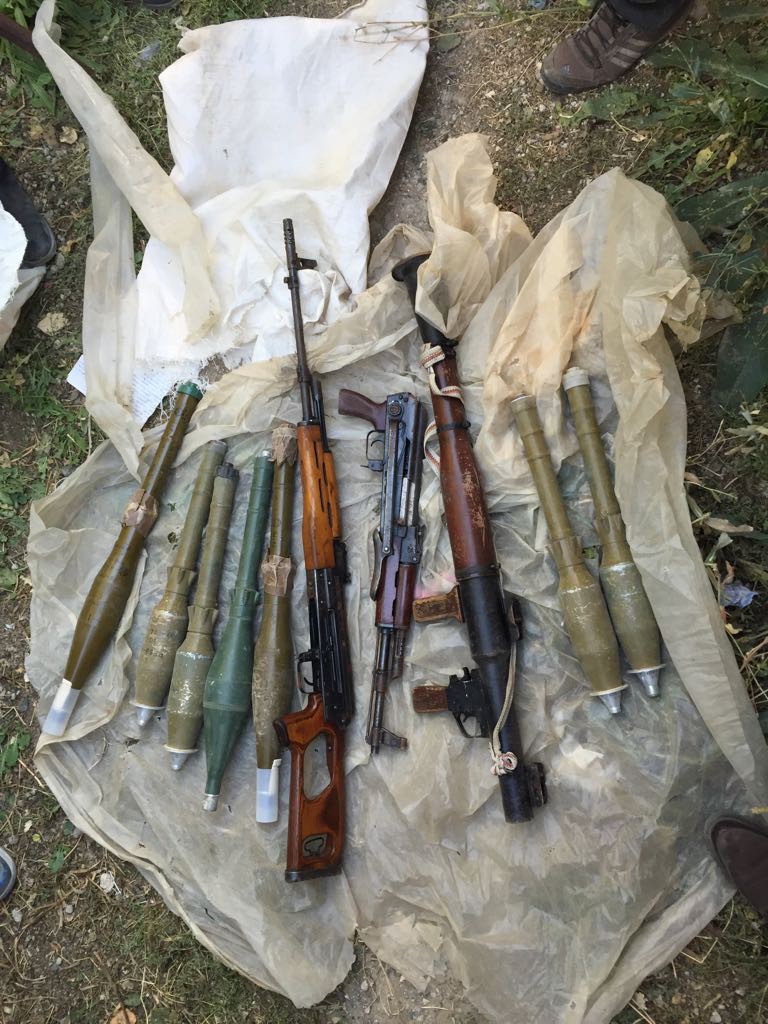 Van’da PKK cephaneliği ele geçirildi