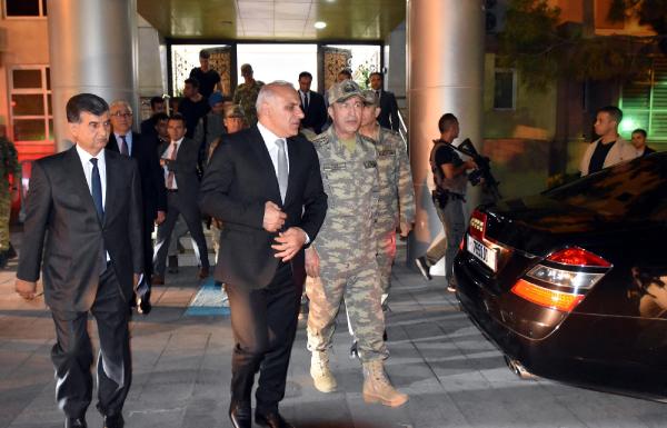 Genelkurmay Başkanı Orgeneral Akar Van'da