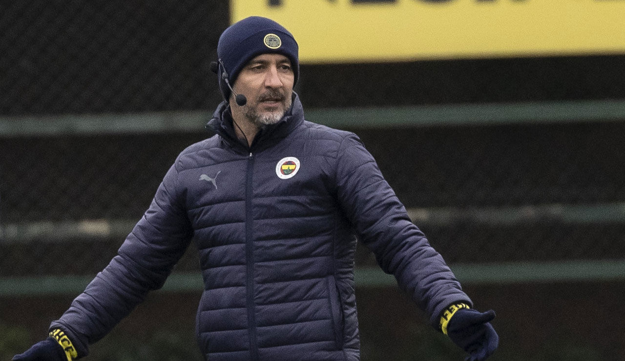 Derbinin sırrı durmayan toplarda: Galatasaray ve Fenerbahçe kozlarını paylaşacak