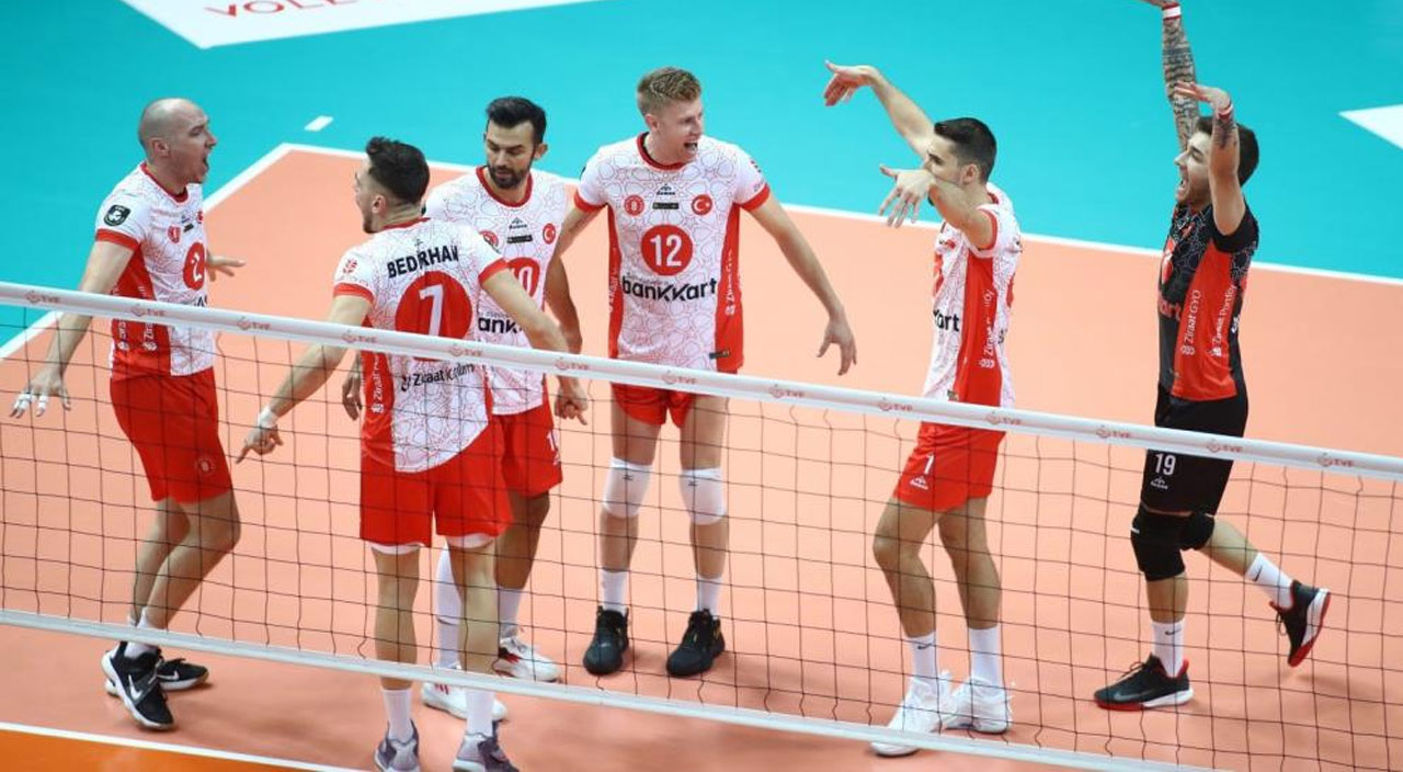 Voleybol haberleri... Şampiyon Ziraat Bankkart Süper Kupa'yı da kazandı!