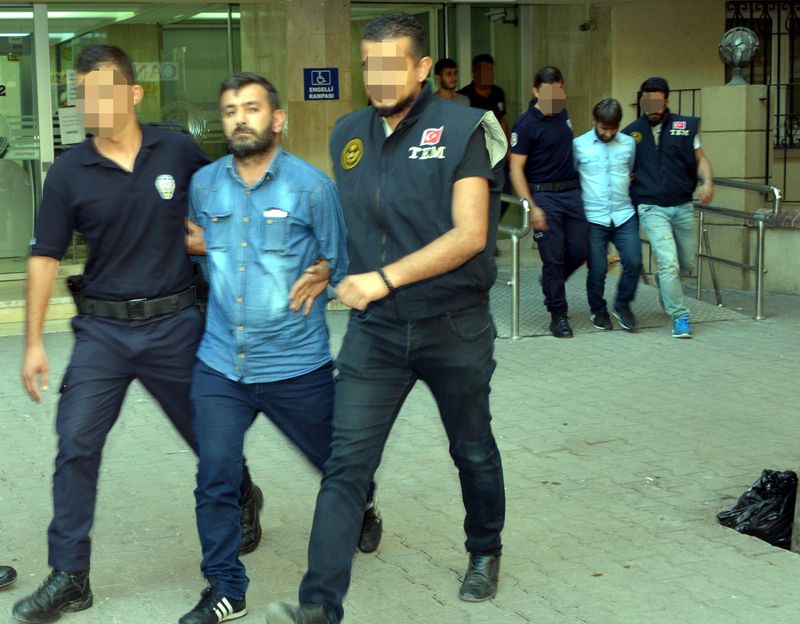 Adana'da 7 tane bombalı araç yakalandı