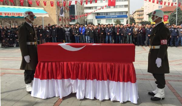 Afrin şehidi Burhan Açıkkol'u Isparta'da 10 bin kişi uğurladı