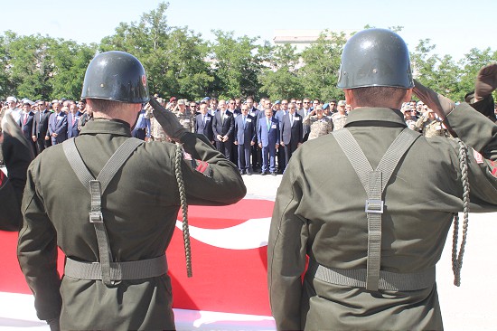 7 askerimiz için tören düzenlendi