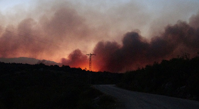 Bakan Pakdemirli: Yangın kontrol altında değil ama iyiye doğru gözlemlerimiz mümkün