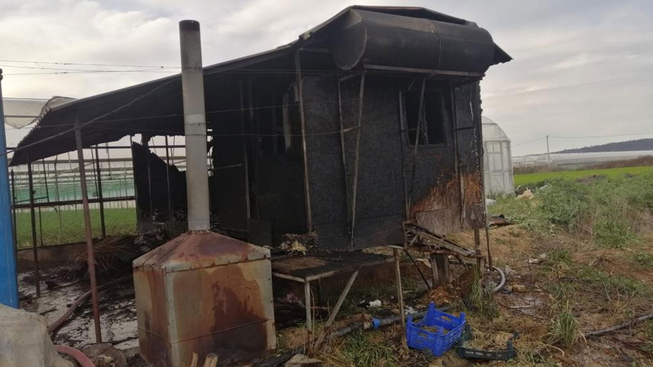 Ahşap barakada yangın: 2 yaşındaki çocuk feci şekilde öldü