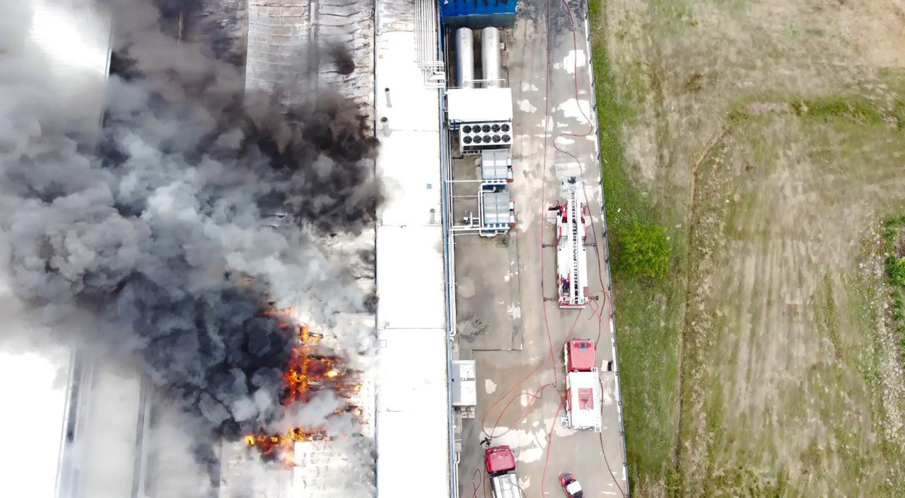 Kocaeli'de kimya fabrikasında çıkan yangın söndürüldü
