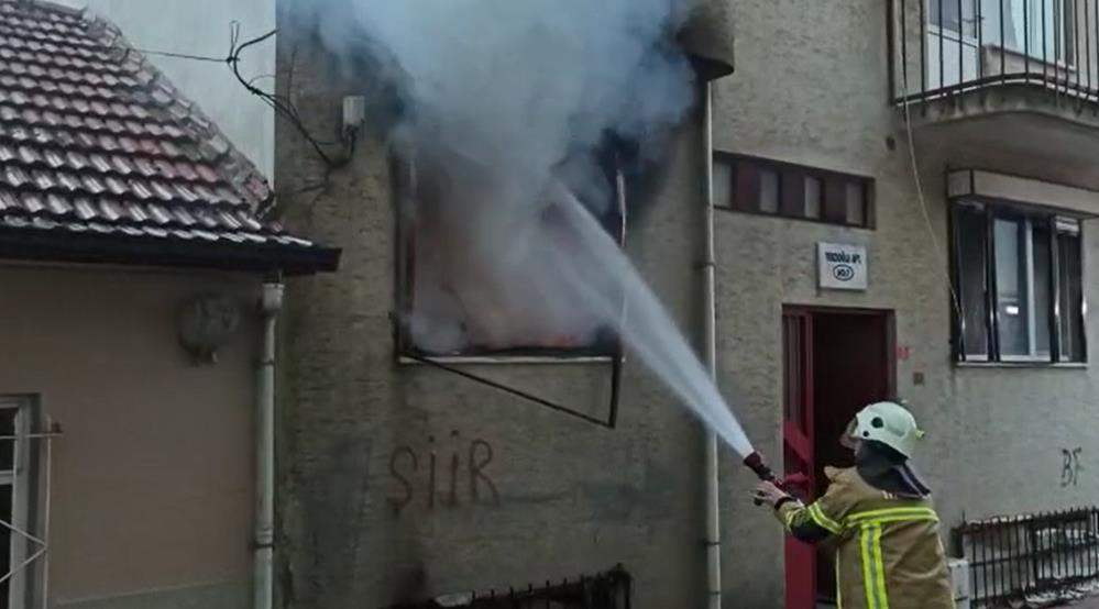 Yangında çocuklarını içeride zannetti, sinir krizi geçirdi