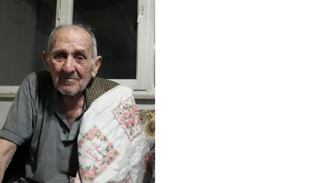 Bir evde başlayan yangın, 2 eve daha sıçradı: Bir kişi öldü