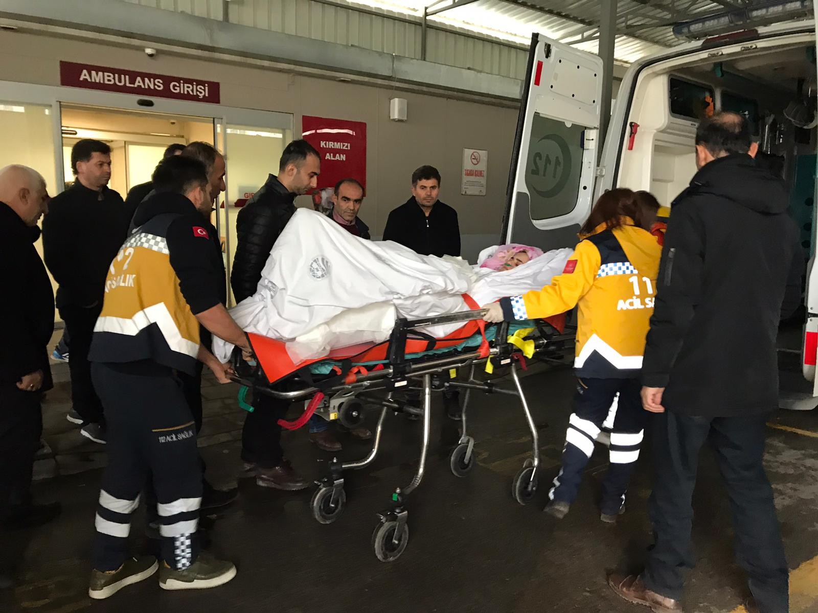 Uçak kazasında yaralananlar o anları anlattı:  'Bir ses geldi, sonra kendimizi yerde bulduk'