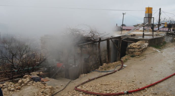 Yaşlı çifti ölüm ayırdı