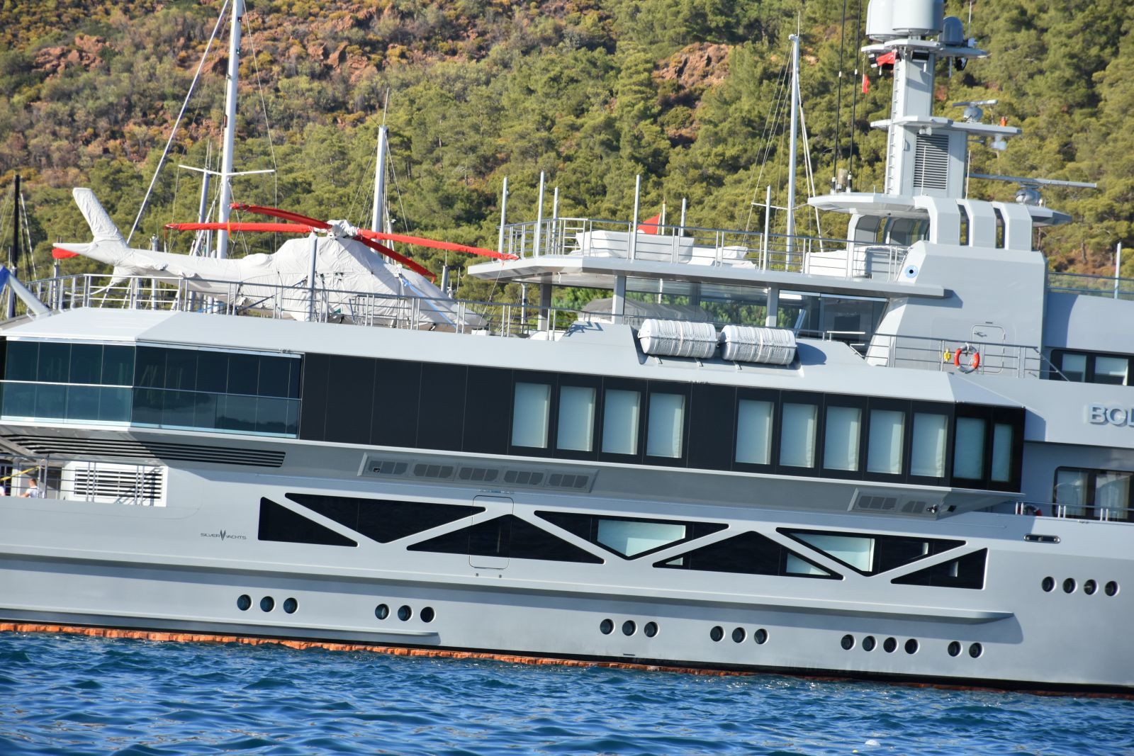 Dünyanın en pahalı ve lüks yatlarından... Haftalık kirası dudak uçuklattı