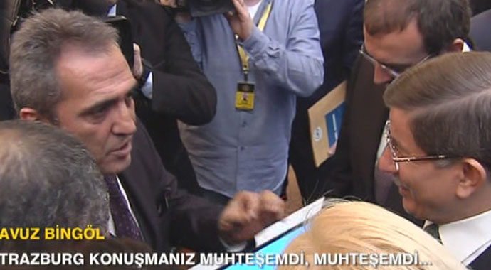 Davutoğlu'nun Ertuğrul Kürkçü'ye cevabı Yavuz Bingöl'ü mest etti