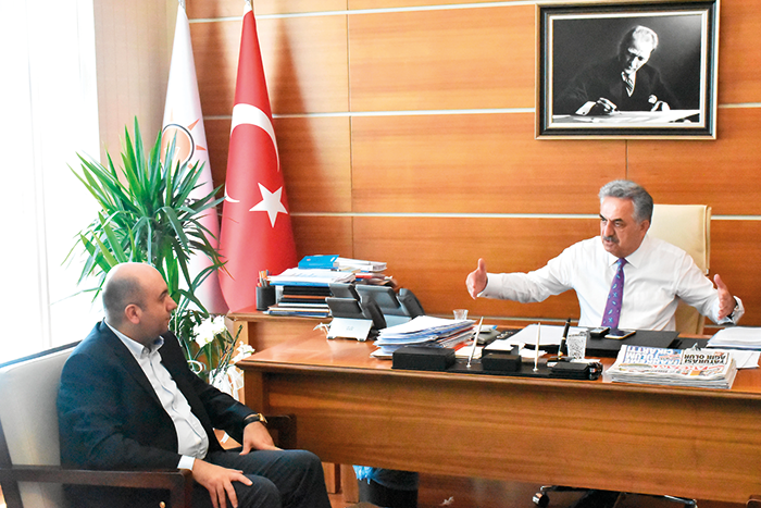 AK Parti kurucularından Yazıcı 16 yıllık başarı öyküsünü anlattı: Ampul fikri benimdi