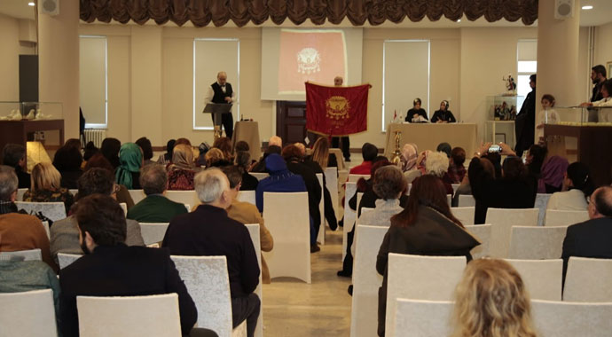 İstanbul'da Yemen'e yardım müzayedesi