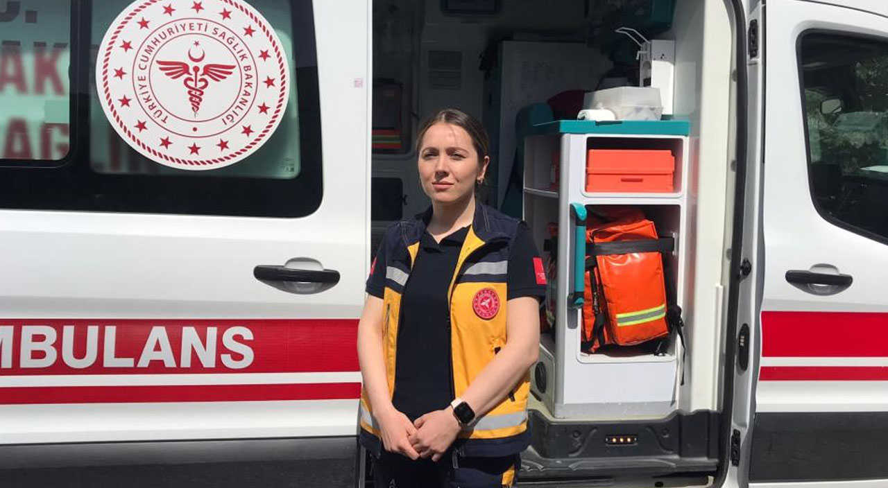 İstanbul'da terk edilen bebeğe Acil Tıp Teknikeri sütannelik yaptı