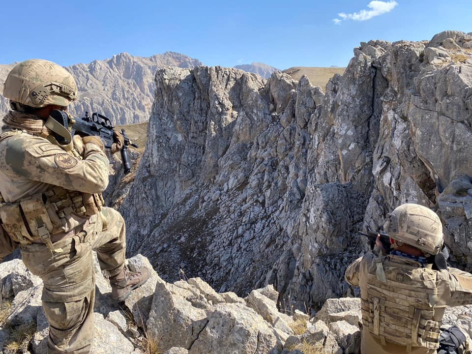 Erzincan’da terör operasyonu: Çok sayıda mühimmat imha edildi