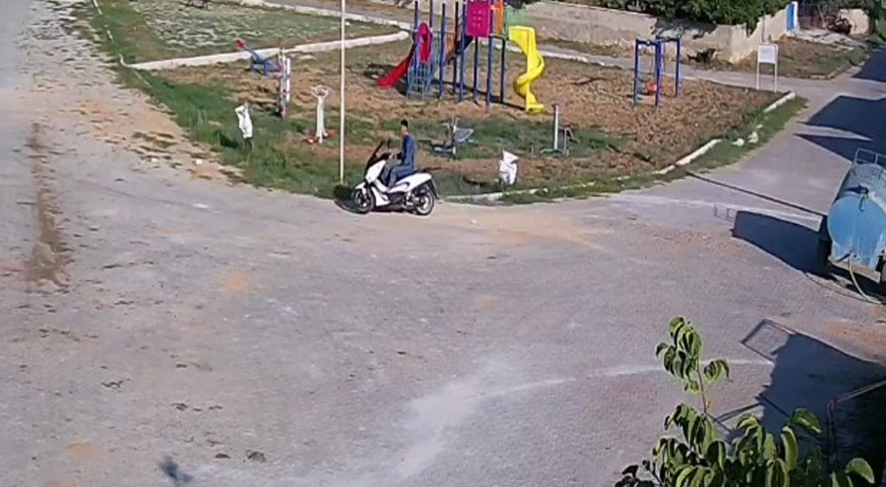 Çaldığı paralarla keyif yapan hırsızdan pişkin paylaşım: Gecem gündüzüm belli değil, eşek gibi çalışıyorum Çaldığı paralarla keyif yapan hırsızdan pişkin paylaşım: Gecem gündüzüm belli değil, eşek gibi çalışıyorum