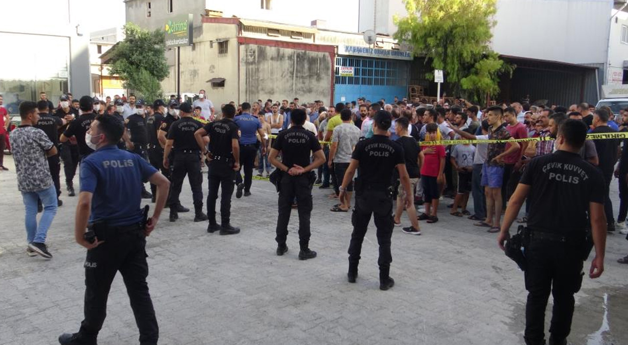 Mobilya atölyesinde yangın çıktı